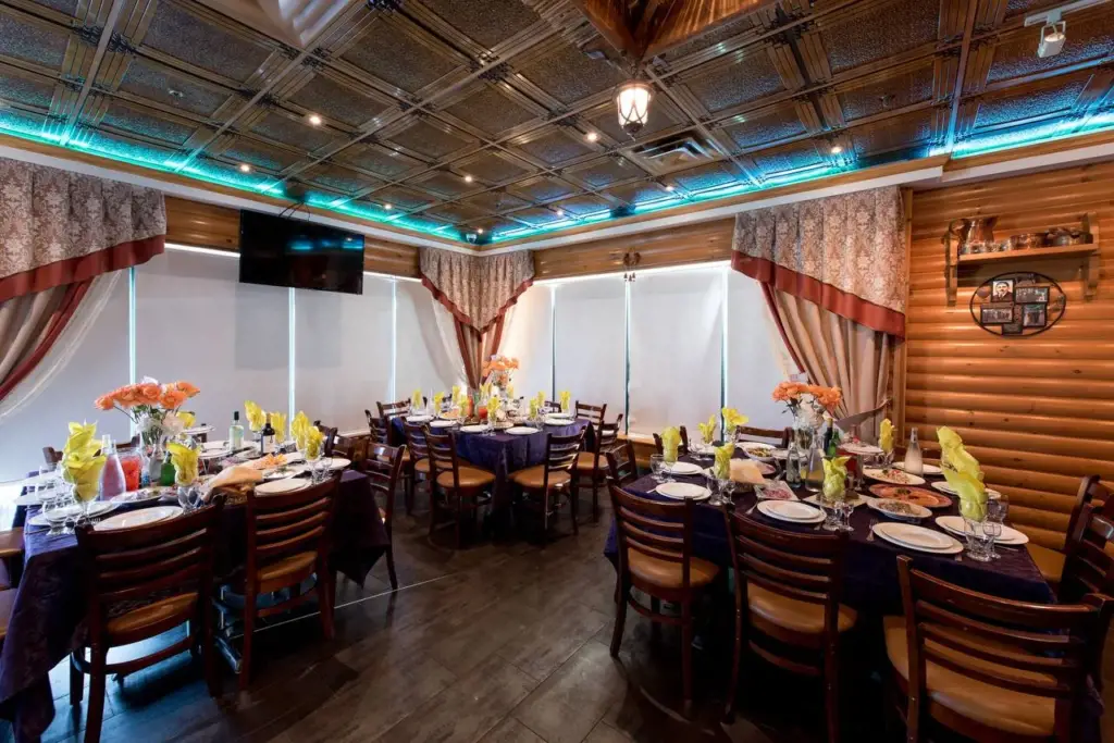 photo_5163396141679315734_y